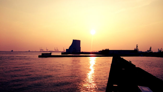大阪北港 中の灯台